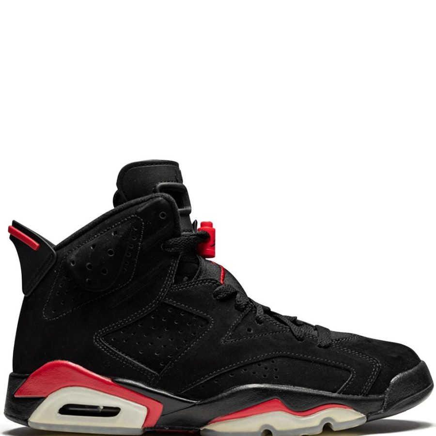 Air Jordan 6 Retro sneakers