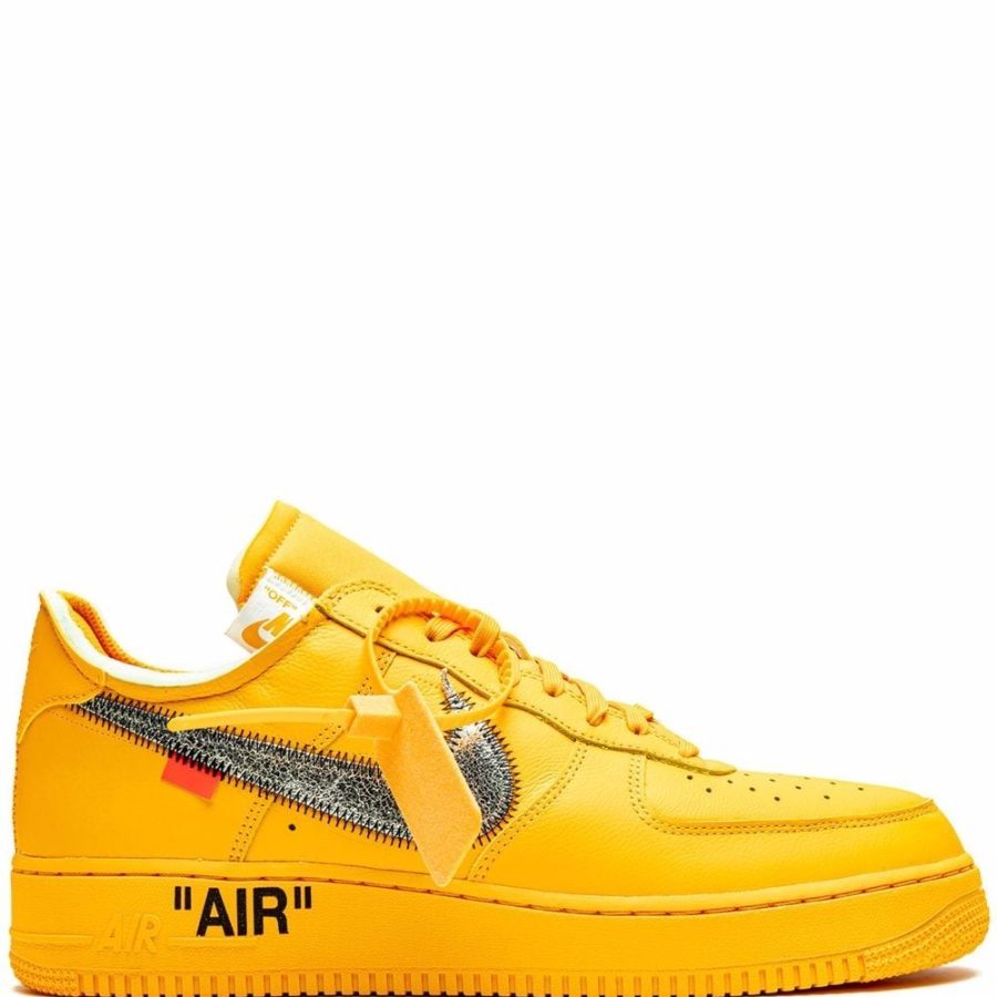 Air Force 1 Low "University Gold" sneakers