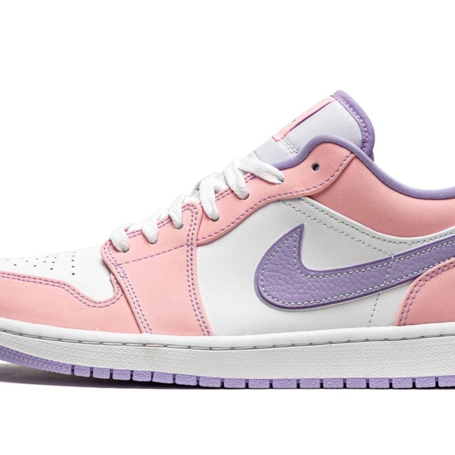 Air Jordan 1 Low Se arctic Punch
