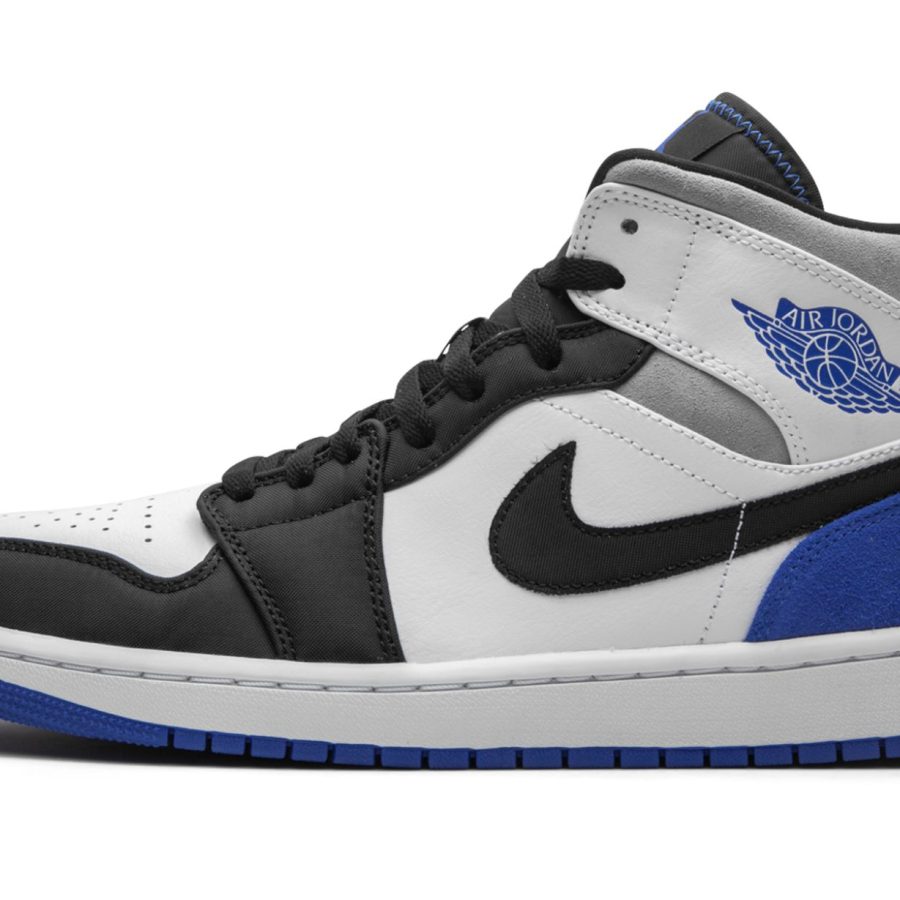 Air Jordan 1 Mid Se game Royal Black Toe