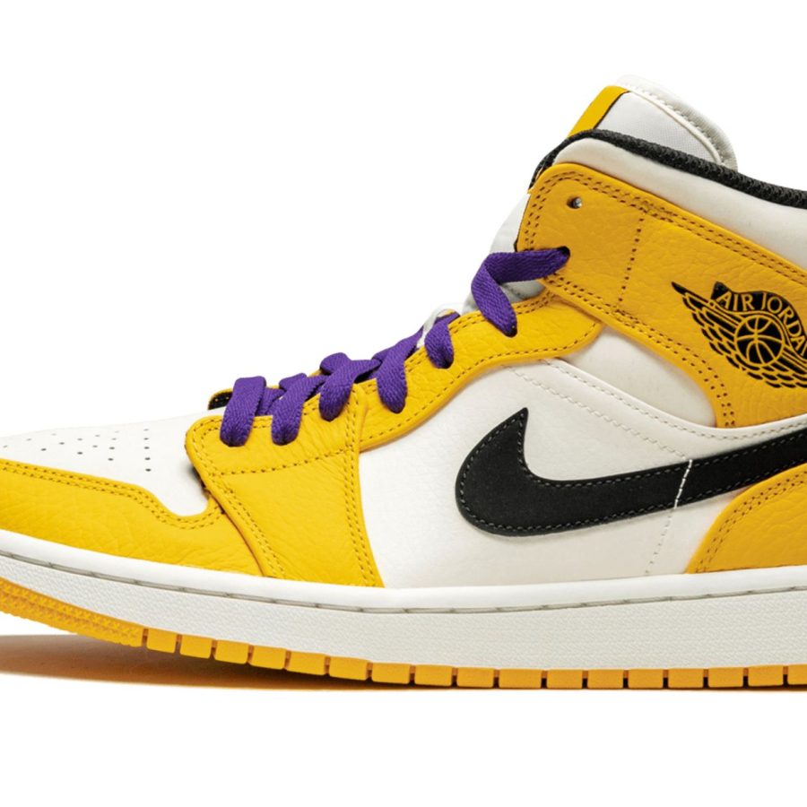 Air Jordan 1 Mid Se lakers