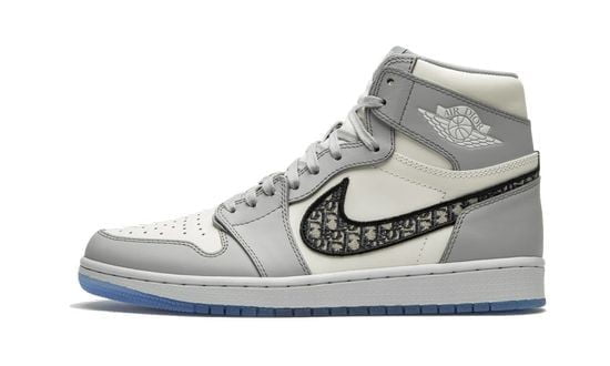 Air Jordan 1 Retro High Cn8607