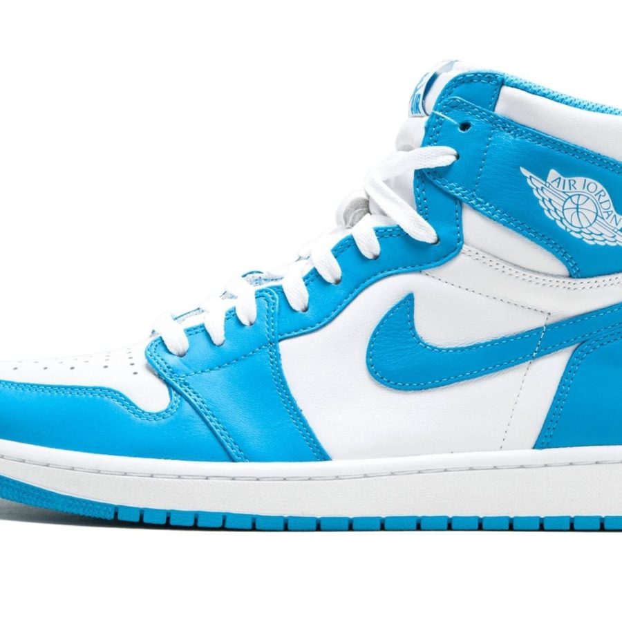 Air Jordan 1 Retro unc