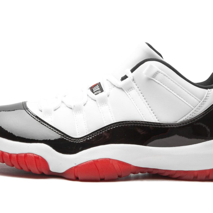 Air Jordan 11 Retro Low concord Bred