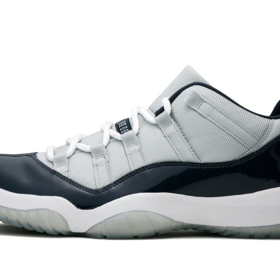 Air Jordan 11 Retro Low georgetown