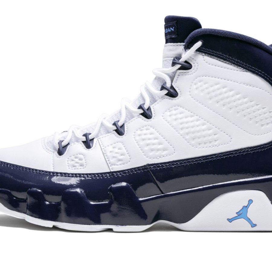 Air Jordan 9 Retro unc