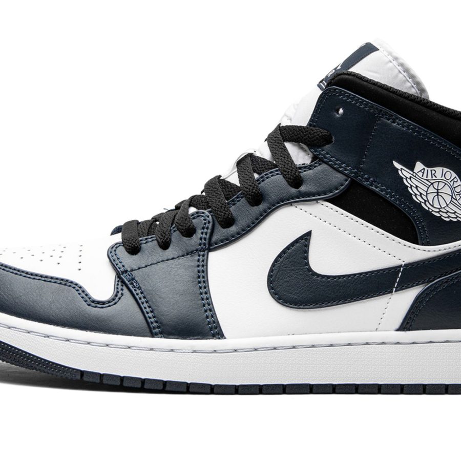 Jordan 1 Mid armory Navy