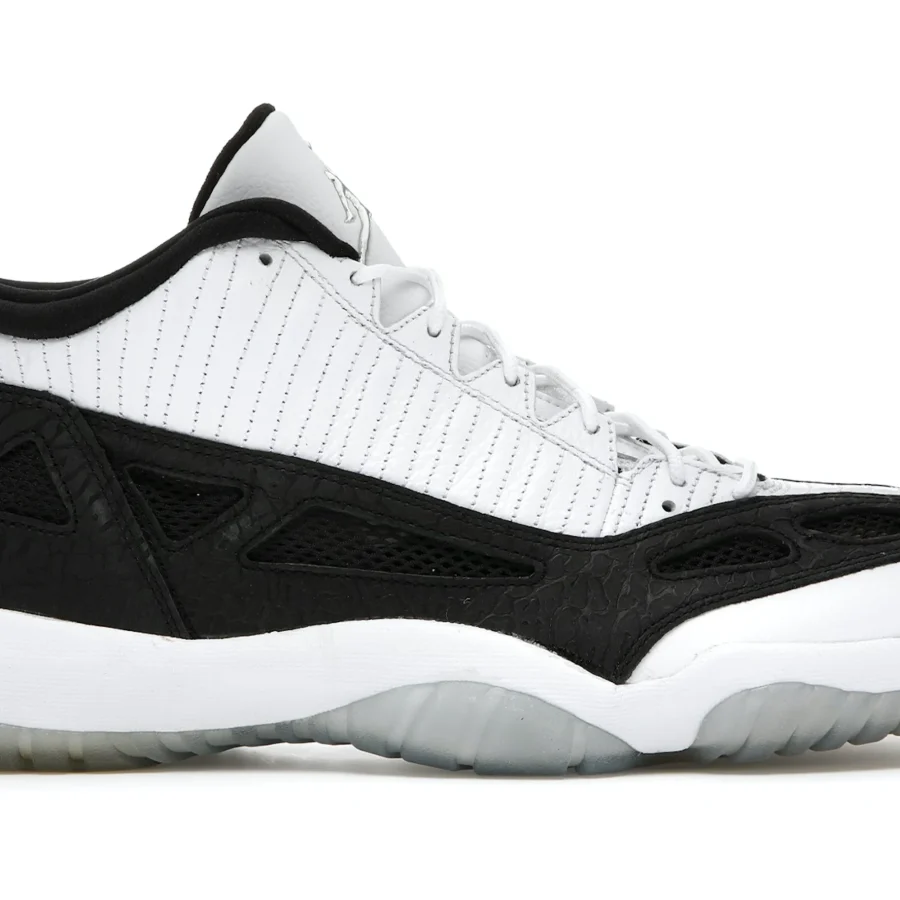 Jordan 11 Retro Low Ie White/black (2011)