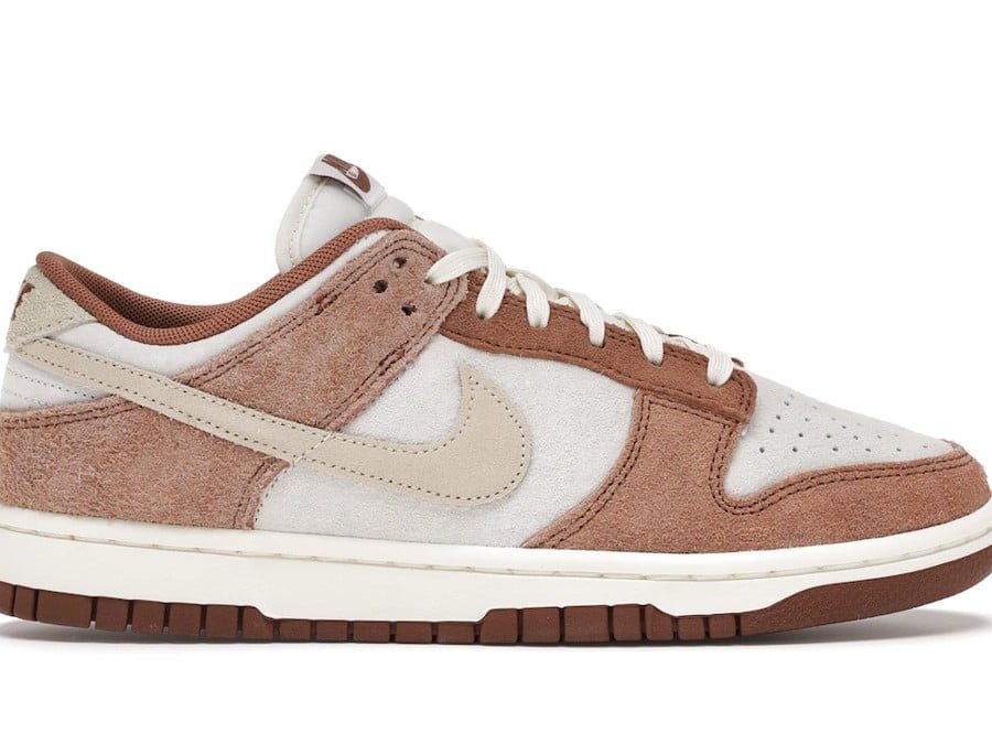 Nike Dunk Low Medium Curry