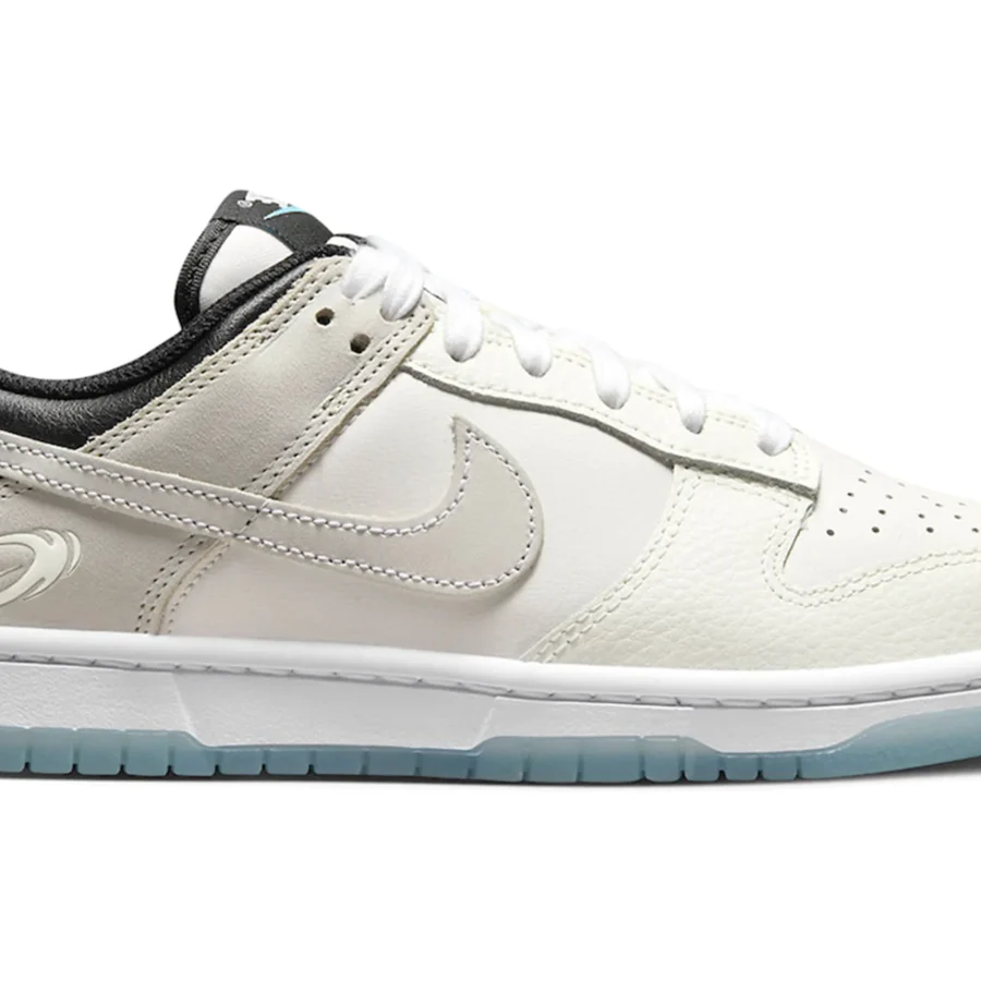 Nike Dunk Low Supersonic