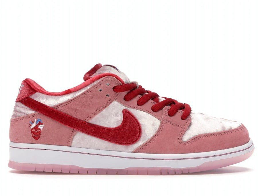 Nike Sb Dunk Low Strangelove Skateboards (regular Box)
