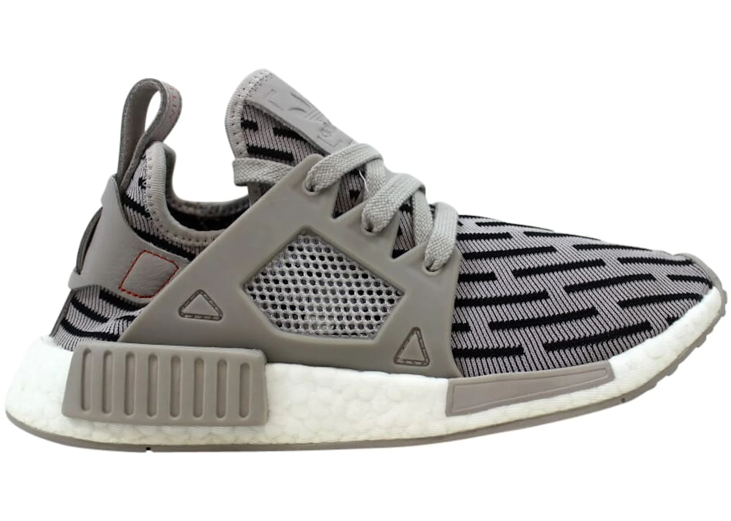 nmd-xr1-pk-core-granite-womens-bmvac.webp