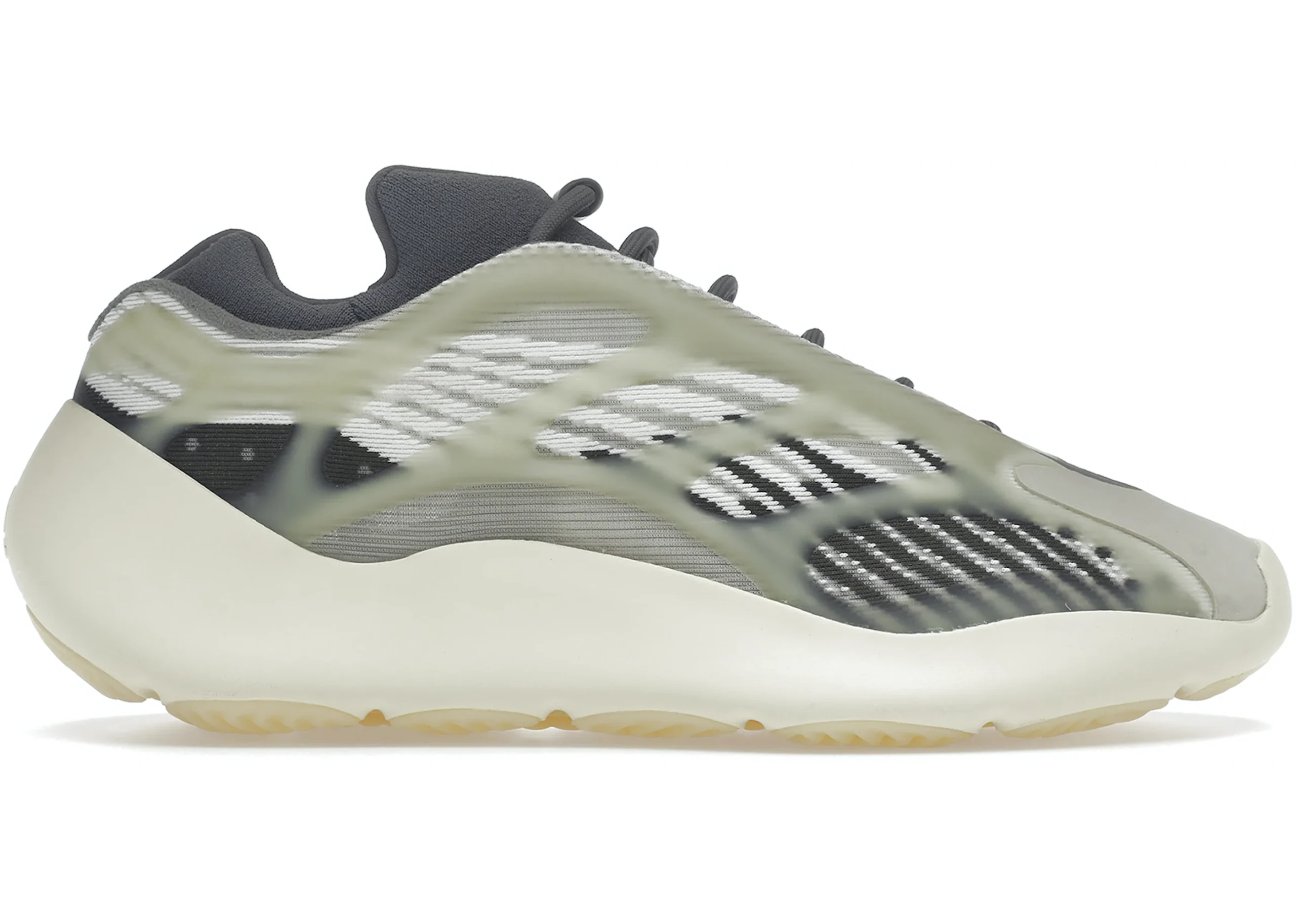 yeezy-700-v3-fade-salt-ha3ao.webp