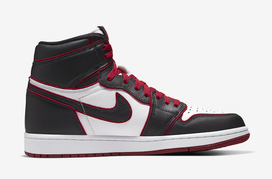 Air Jordan 1 High OG “Bloodline”555088-062