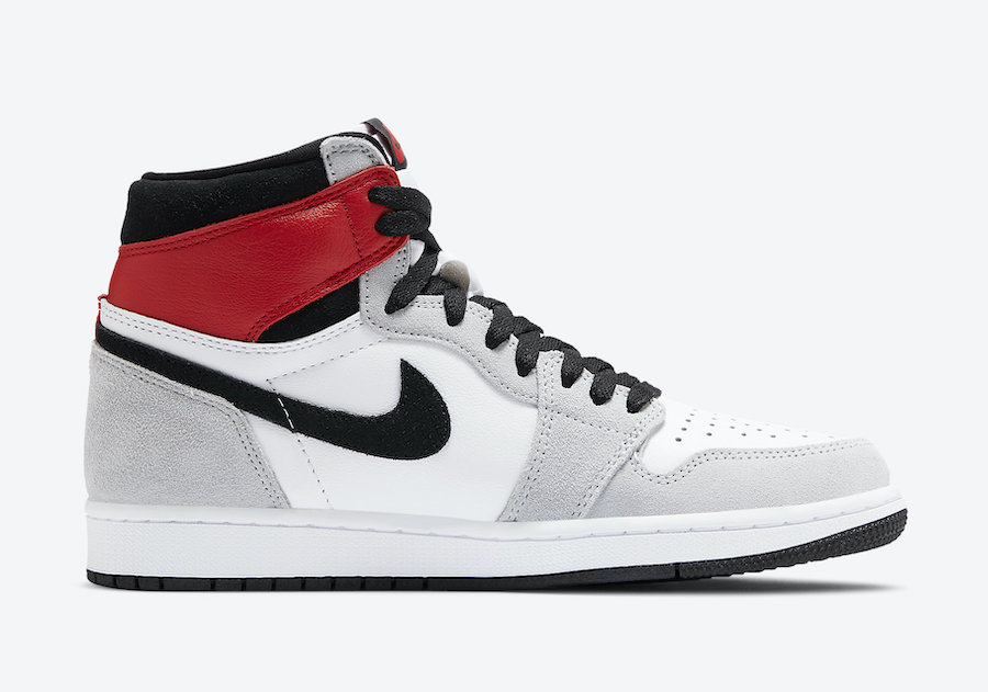 Air Jordan 1 High OG “Light Smoke Grey”555088-126