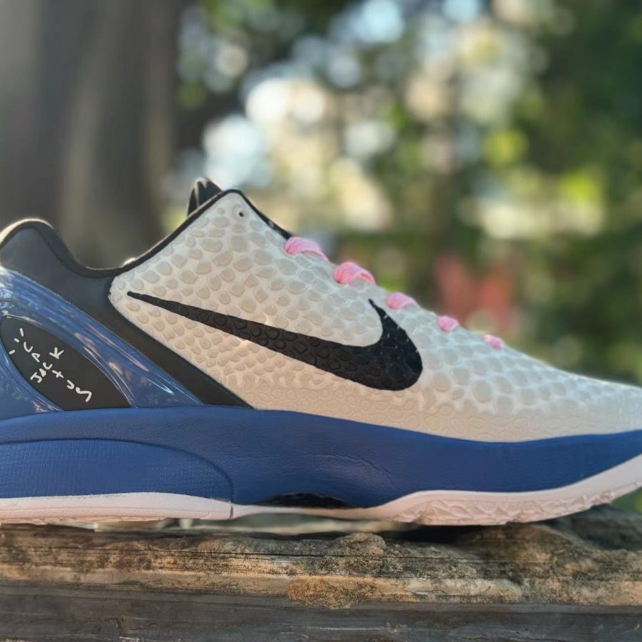 Nike Kobe 6 x Travis Scott Joint inverted hook