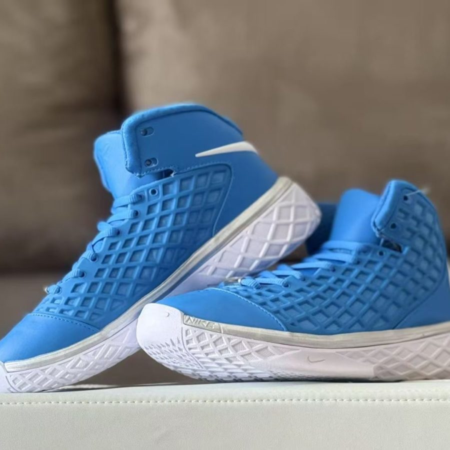 Nike Kobe 3 Christmas