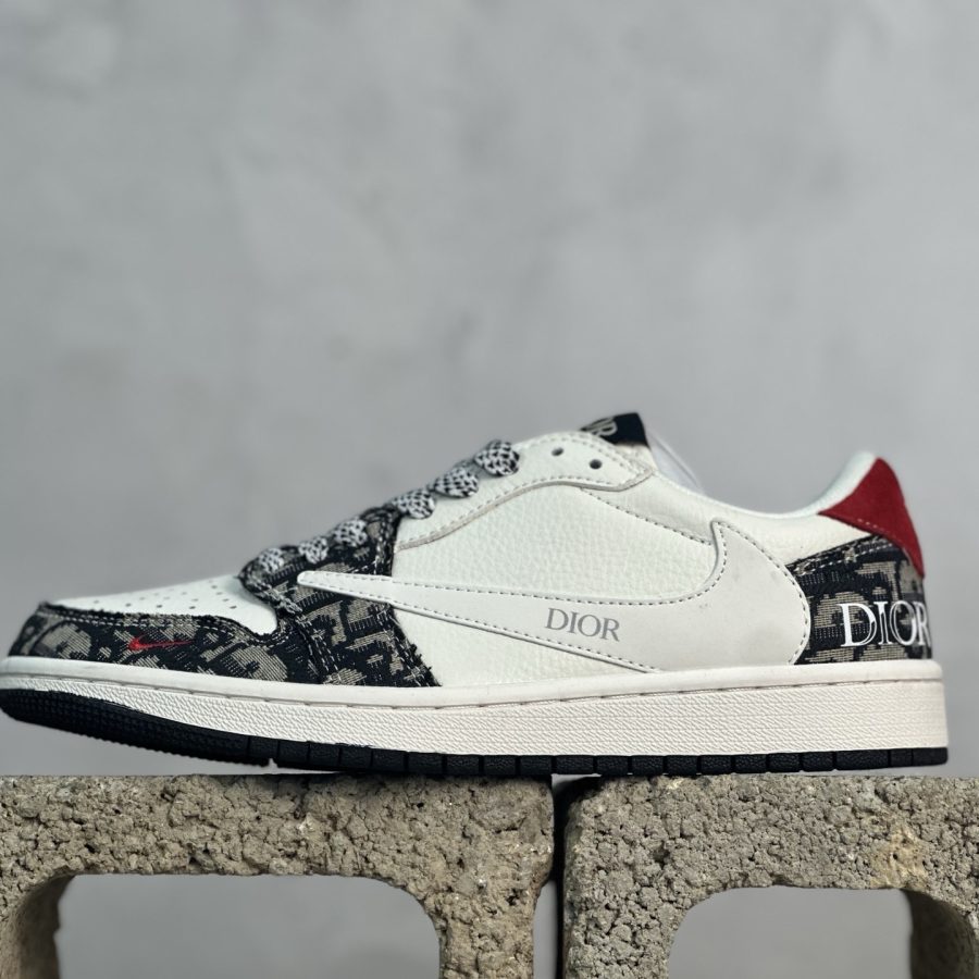 Travis Scott x Fragment AJ1 joint off-white color